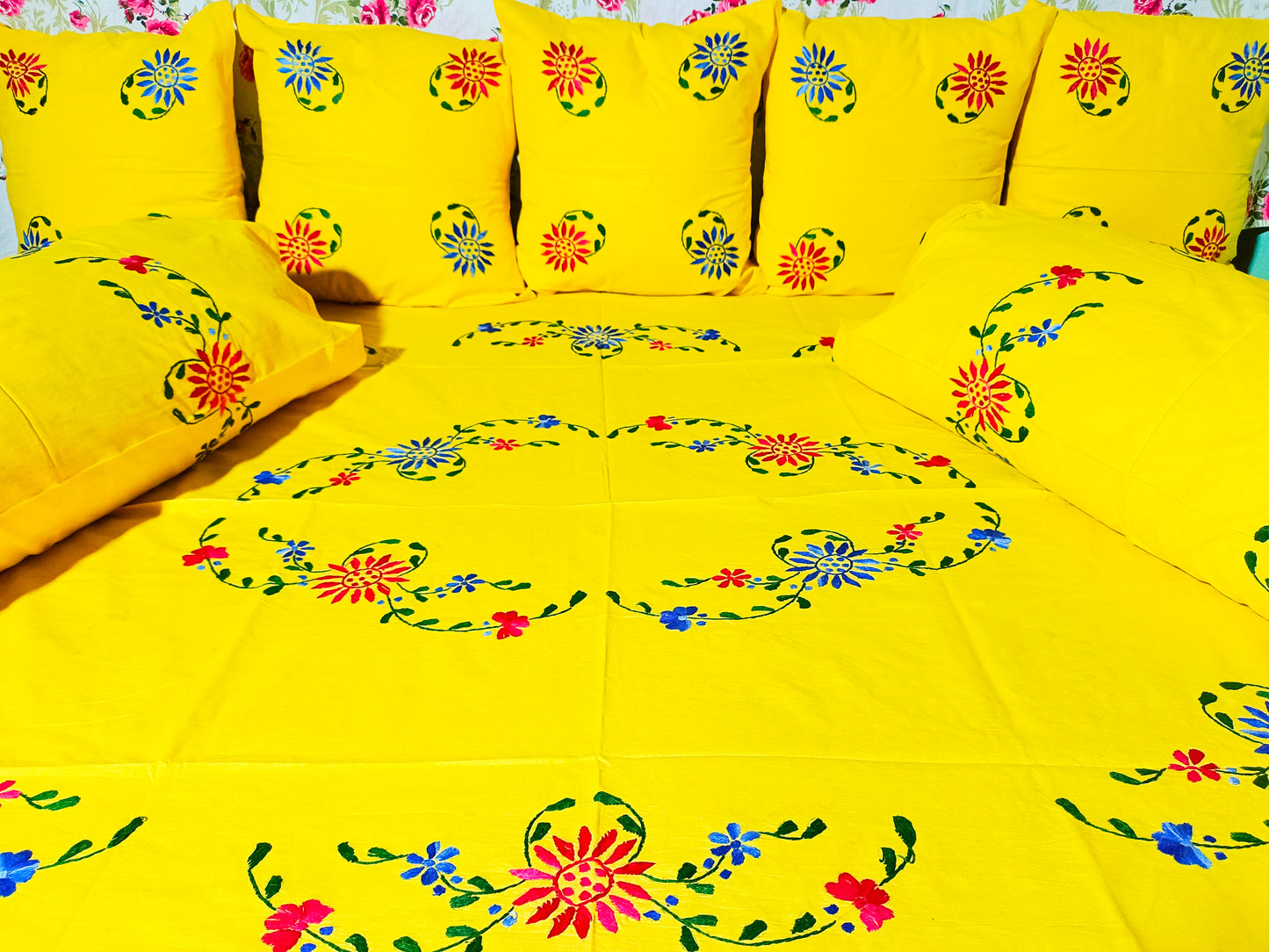 Chikonwala's Hand Made Diwan Set