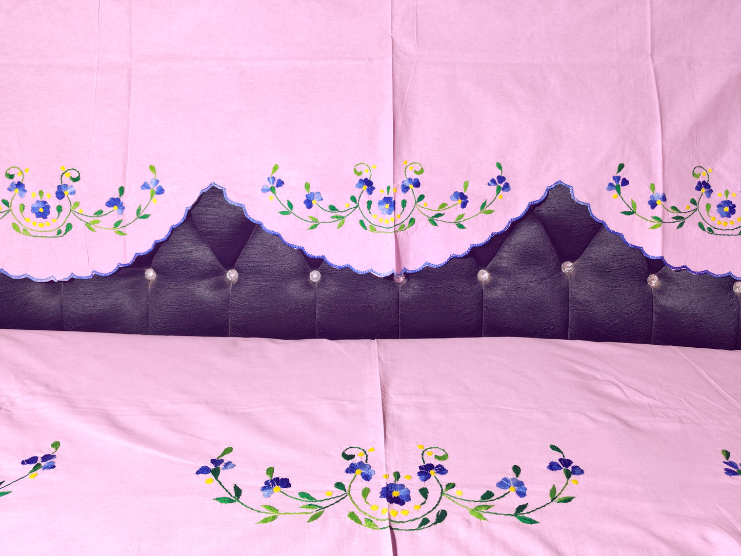Hand Embroidered Sofa Cover (3+1+1 Seater)
