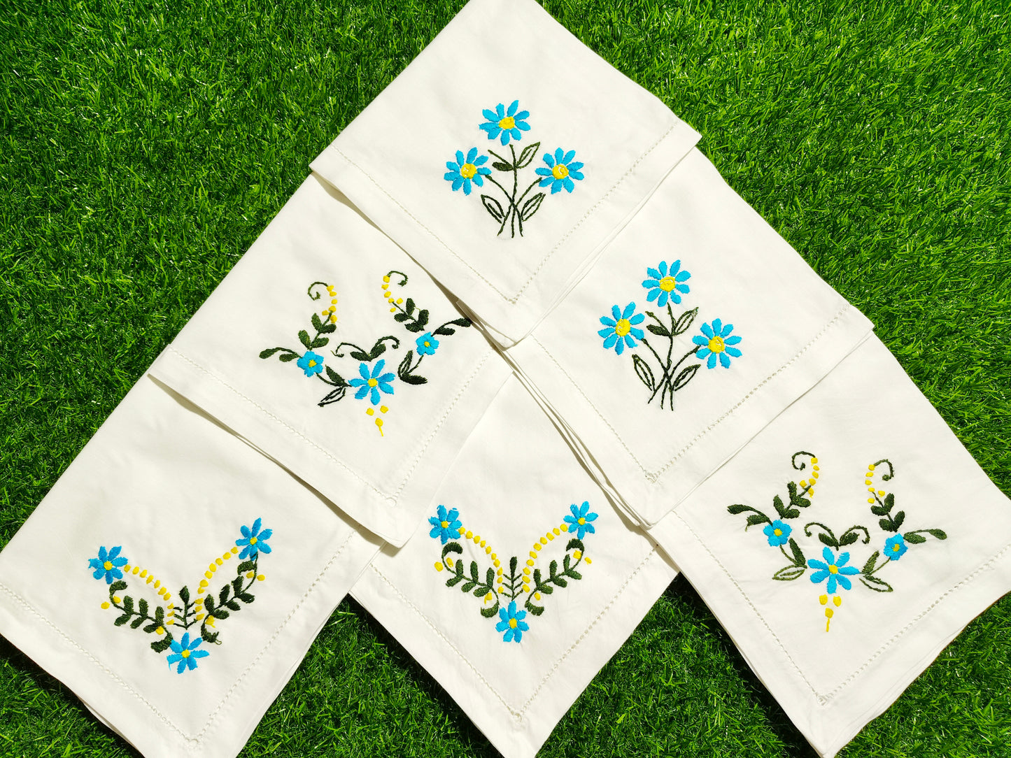 Hand Embroidered Pure Cotton Napkins (Set of 6)
