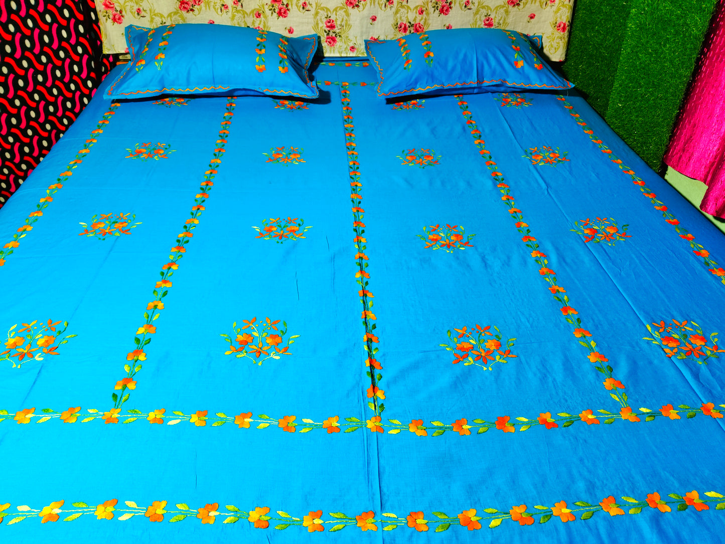 Chikonwala's Hand Embroidered Floral Design Bedsheet