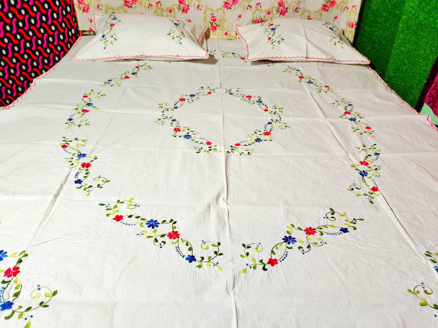 Chikonwala's Hand Embroidered Floral Design Bedsheet