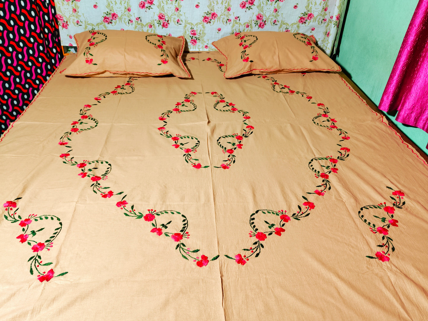Chikonwala's Hand Embroidered Floral Design Bedsheet