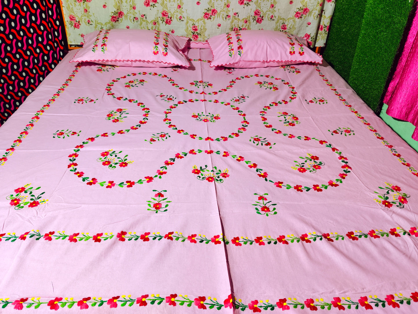 Chikonwala's Hand Embroidered Floral Design Bedsheet