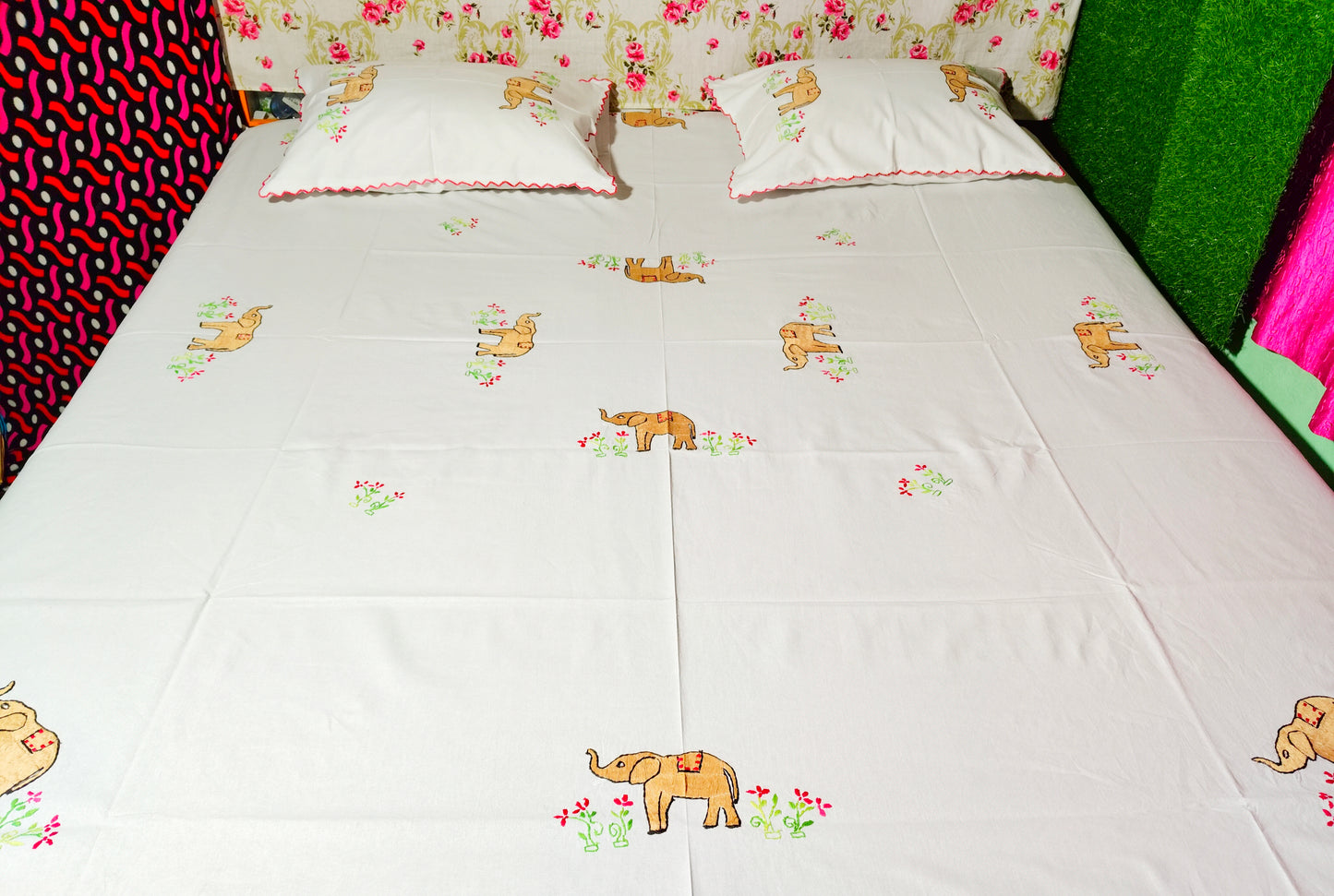 Chikonwala's Hand Embroidered Floral Design Bedsheet