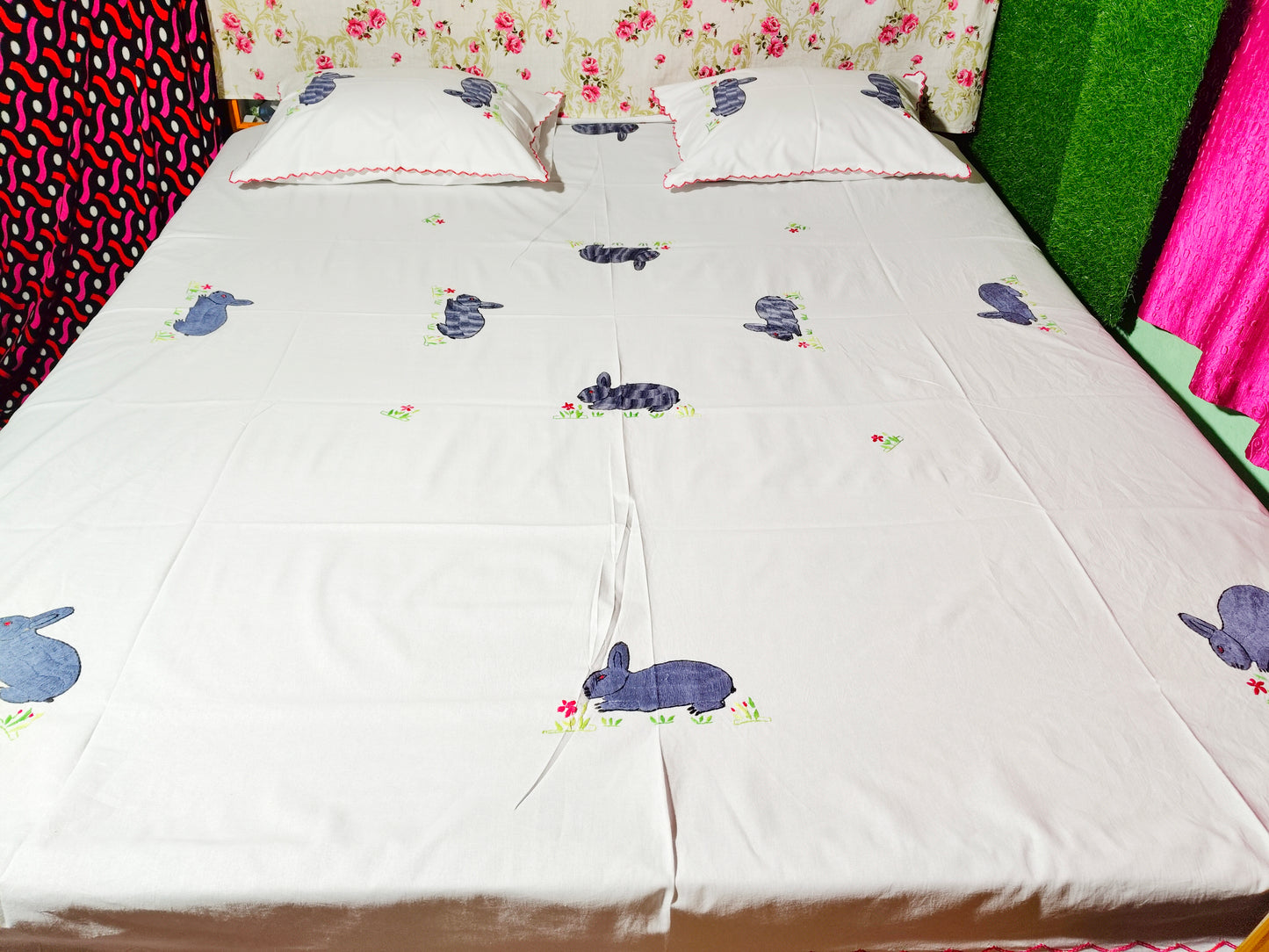 Chikonwala's Hand Embroidered Floral Design Bedsheet