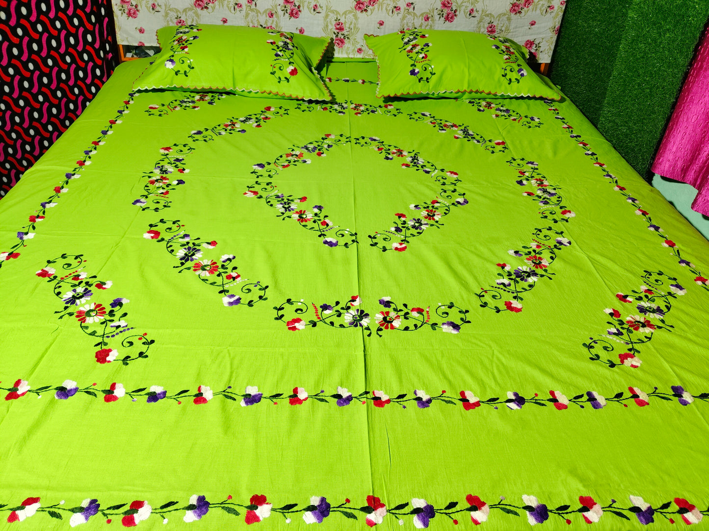 Chikonwala's Hand Embroidered Floral Design Bedsheet