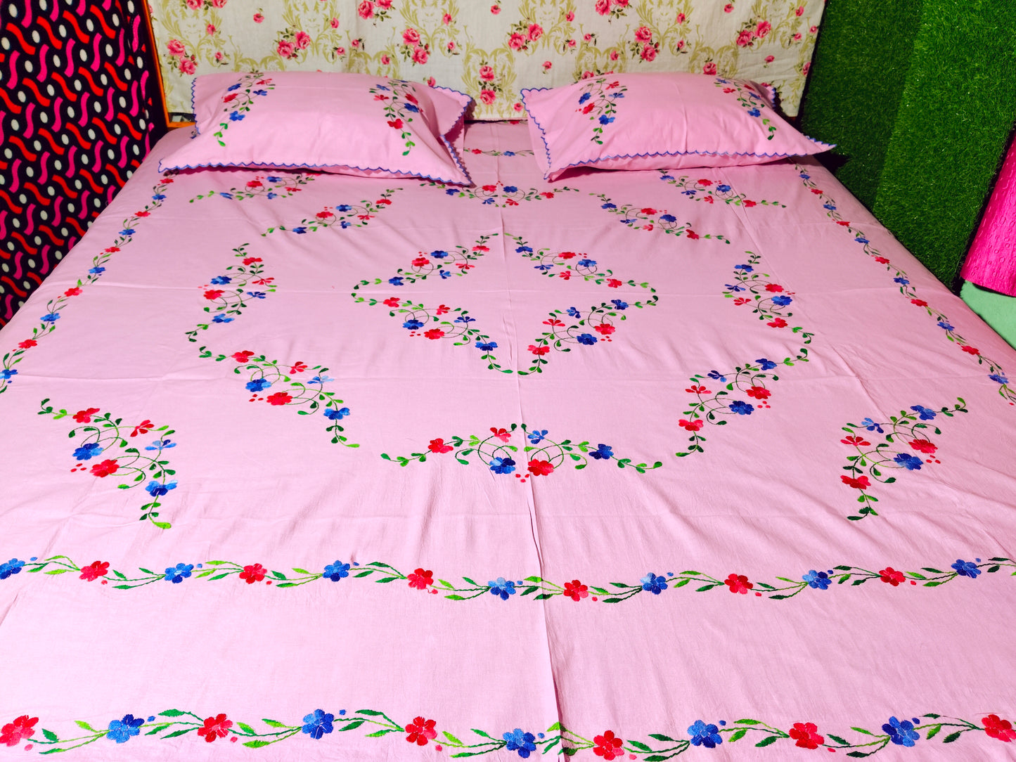 Chikonwala's Hand Embroidered Floral Design Bedsheet