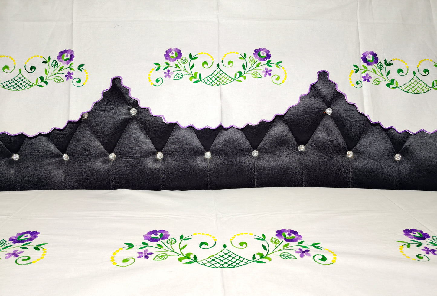 Hand Embroidered Sofa Cover (3+1+1 Seater)