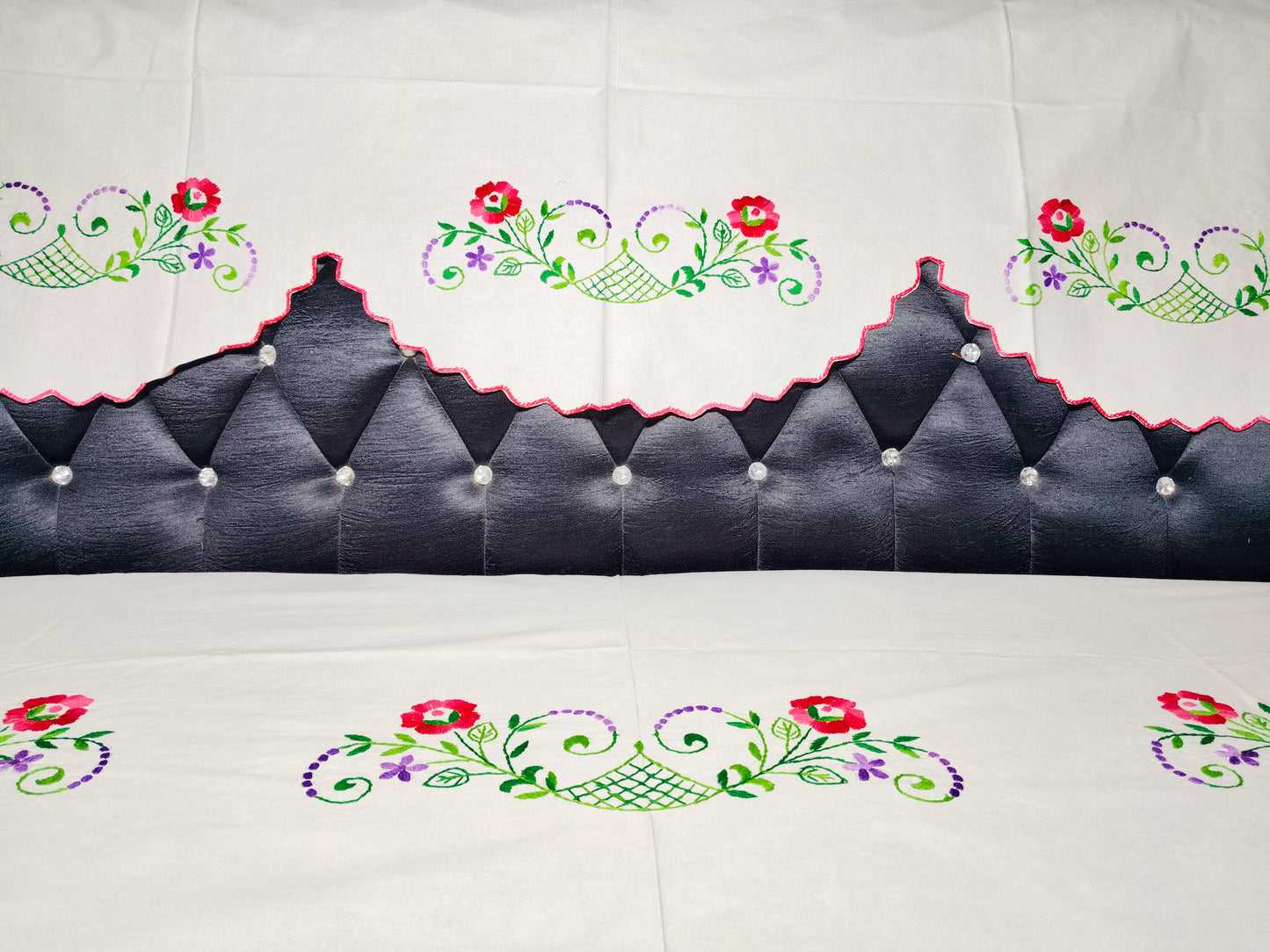 Hand Embroidered Sofa Cover (3+1+1 Seater)