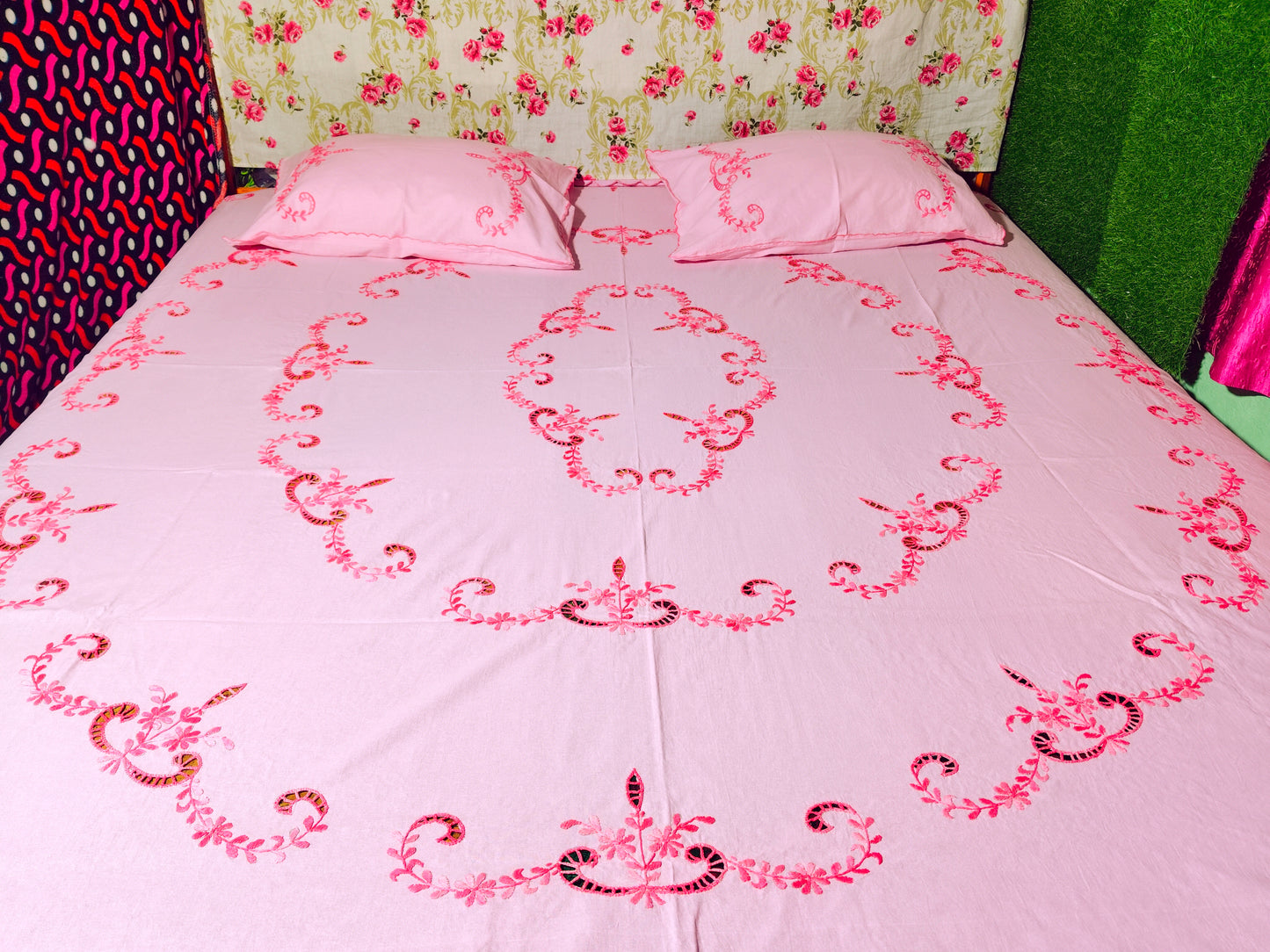 Chikonwala's Hand Embroidered Floral Design Bedsheet