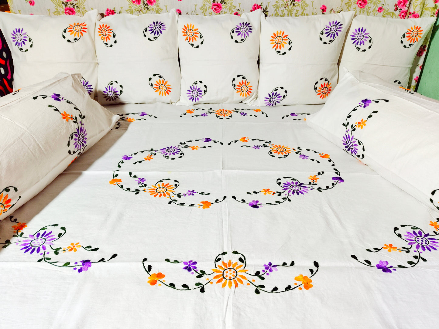 Chikonwala's Hand Crafted Diwan Set
