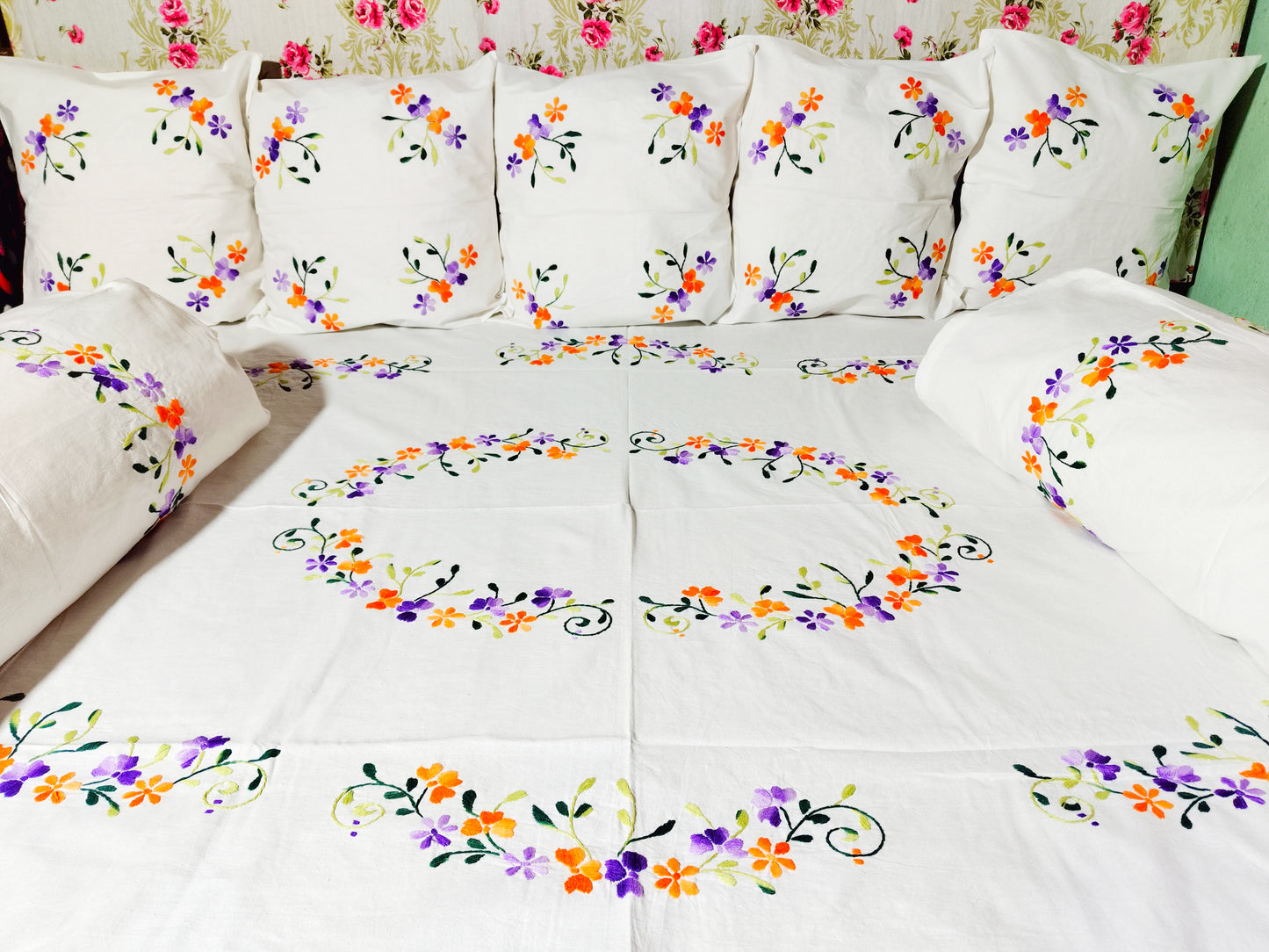 Chikonwala's Hand Crafted Diwan Set