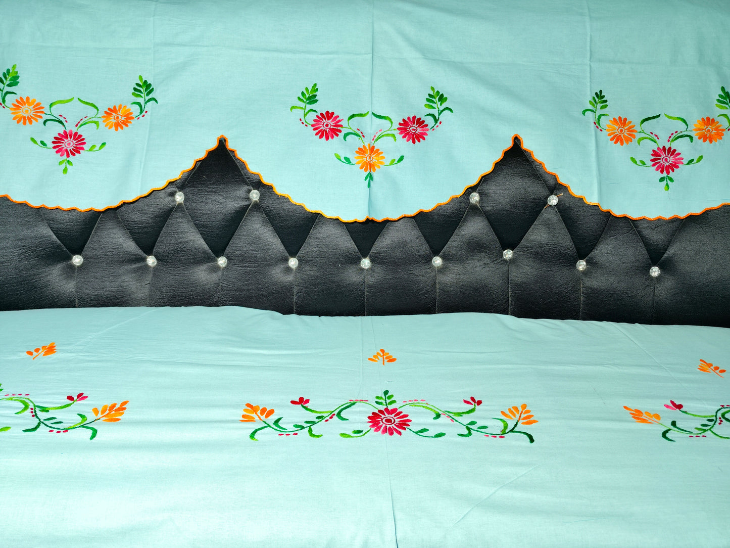 Hand Embroidered Sofa Cover (3+1+1 Seater)