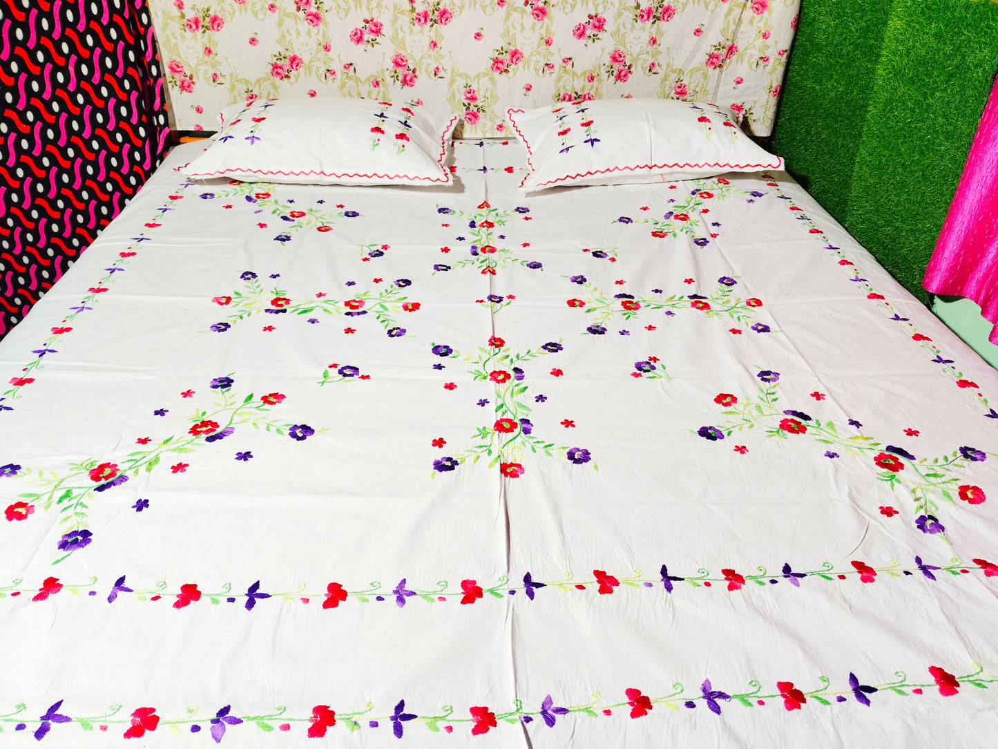 Chikonwala's Hand Embroidered Floral Design Bedsheet