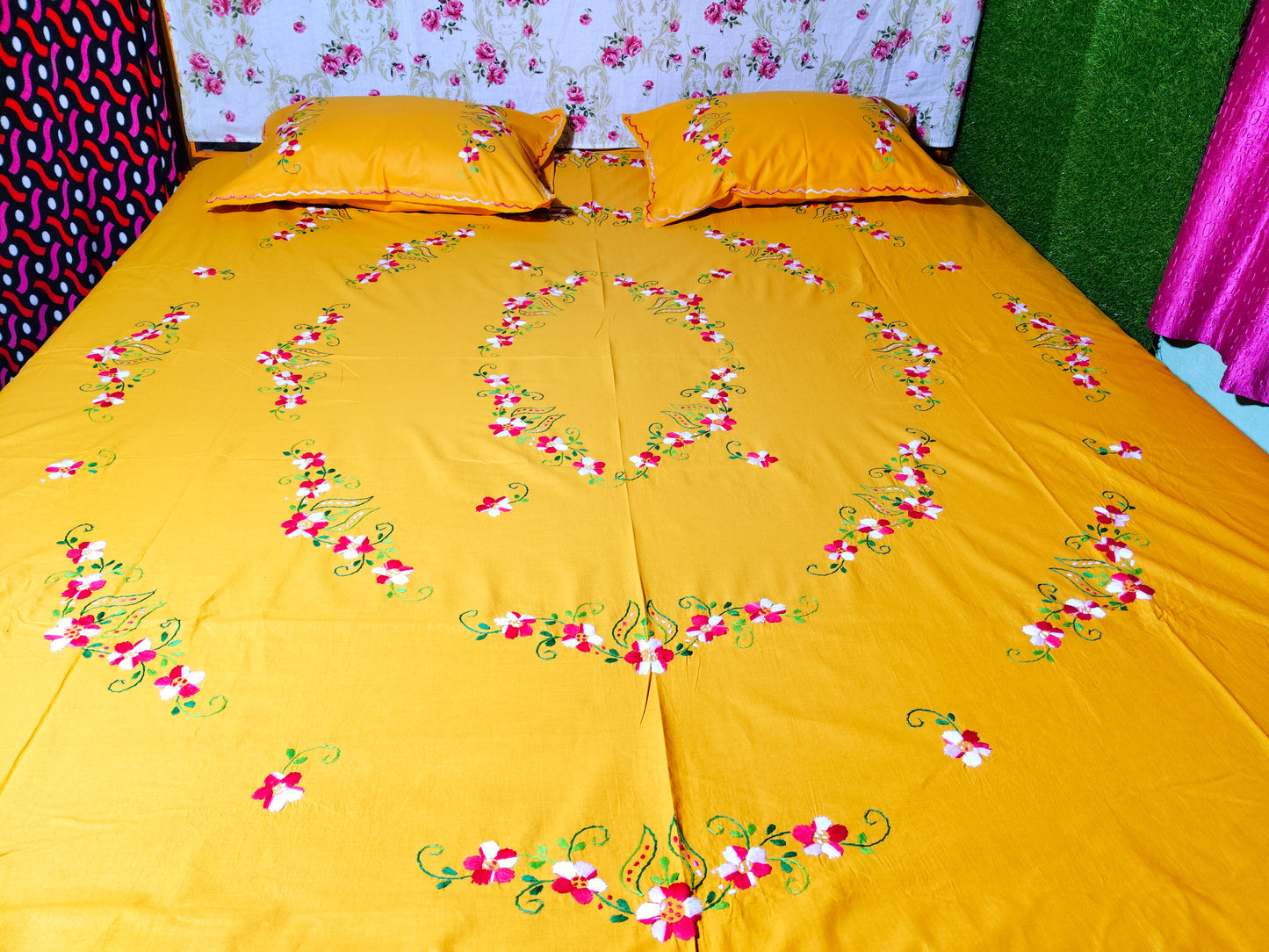 Chikonwala's Hand Embroidered Floral Design Bedsheet