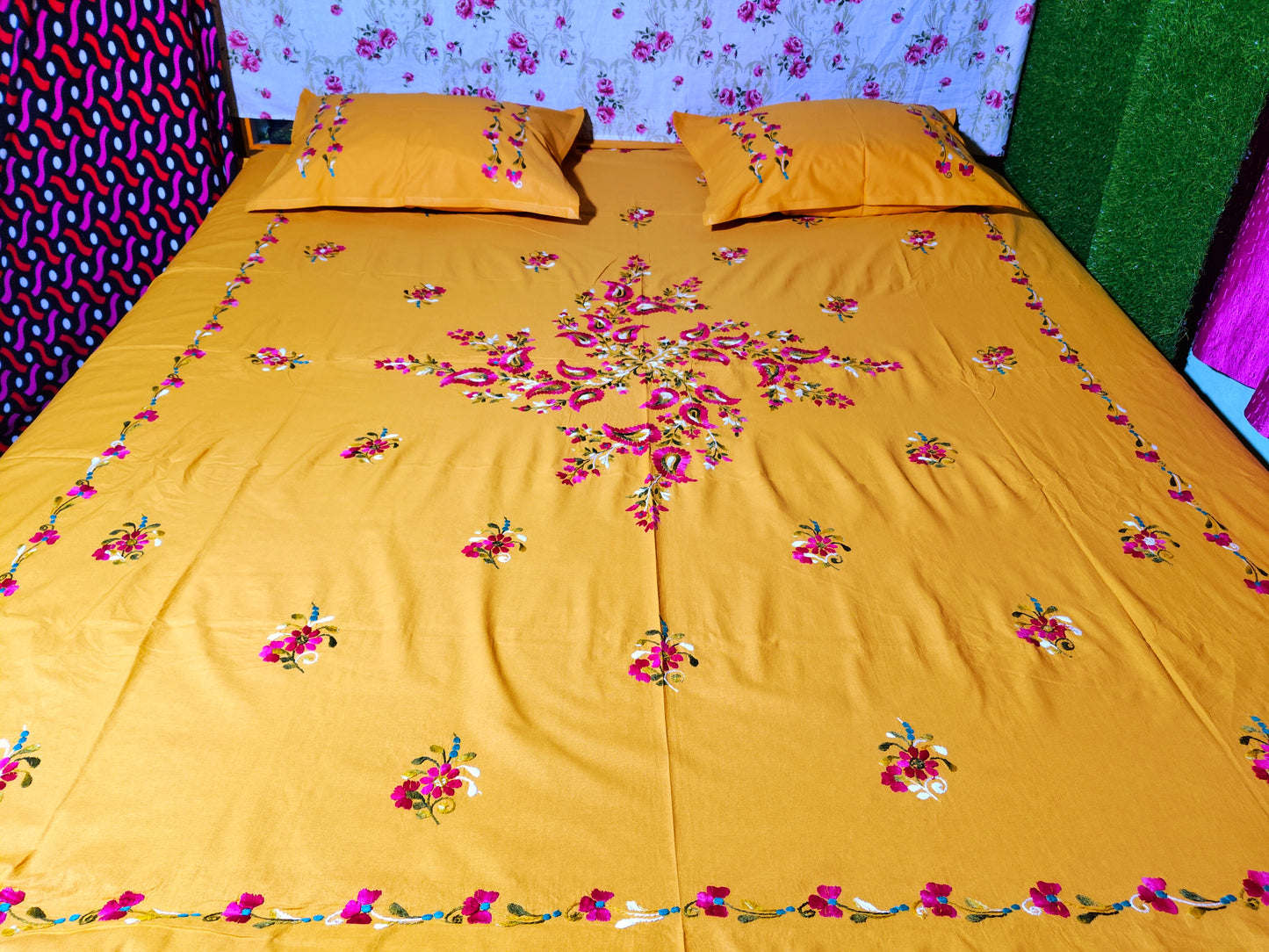 Chikonwala's Hand Embroidered Floral Design Bedsheet