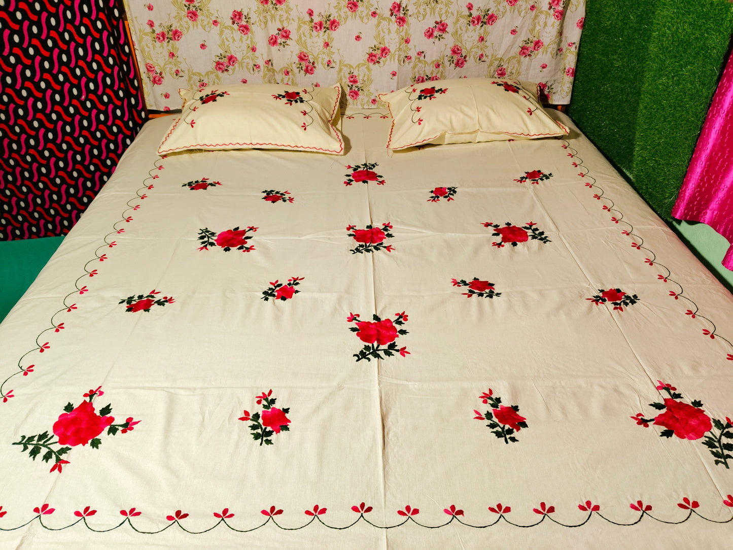 Chikonwala's Hand Embroidered Floral Design Bedsheet