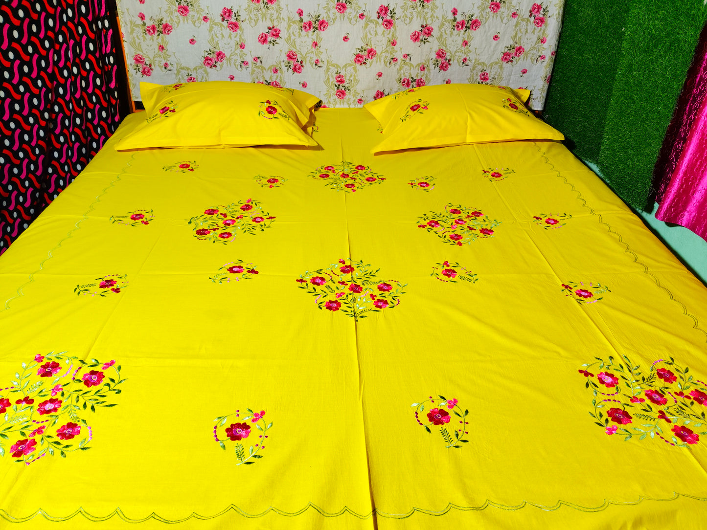 Chikonwala's Machine Embroidered Floral Design Bedsheet