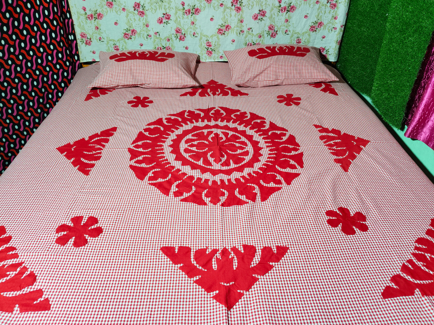 Chikonwala's Hand Pachwork Floral Design Bedsheet