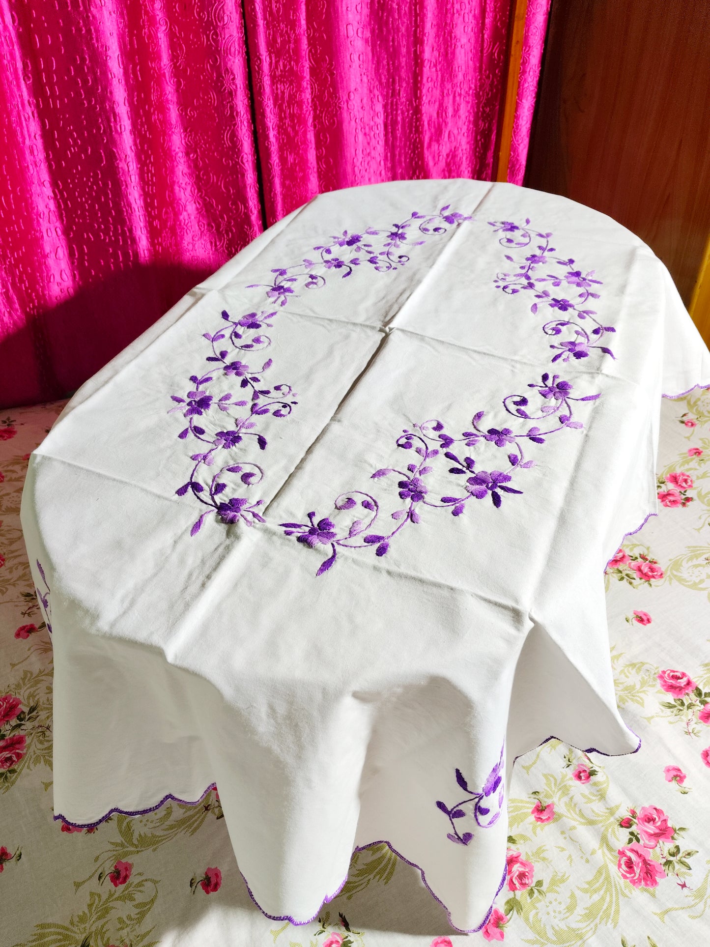 Hand Embroidered Four Seater Floral Table Cover
