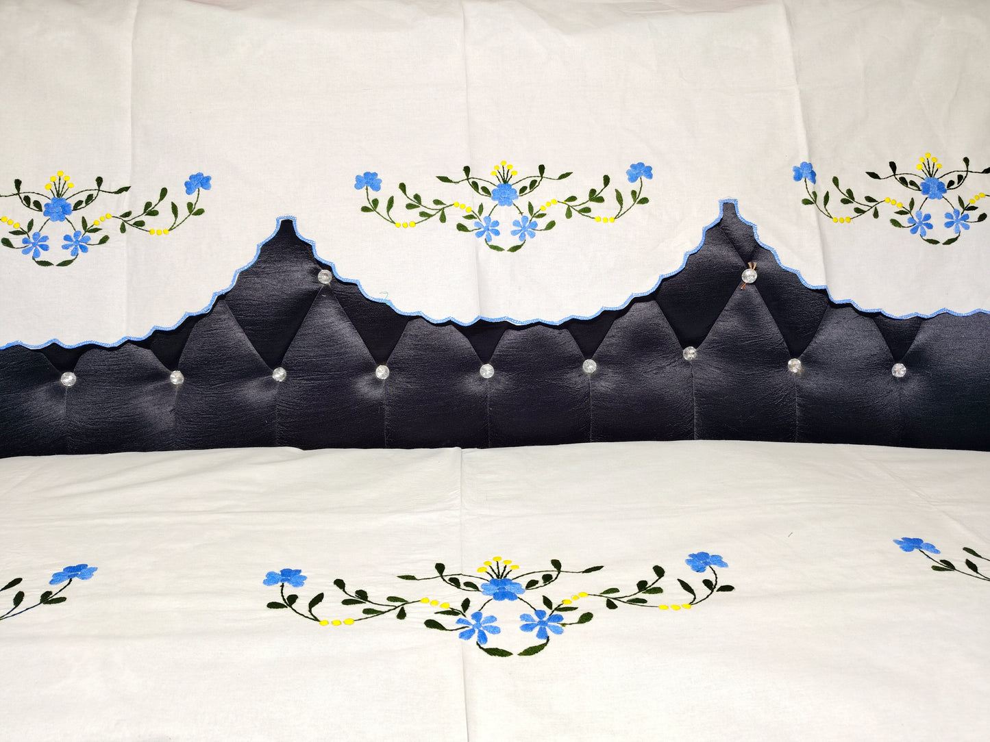 Hand Embroidered Sofa Cover (3+1+1 Seater)