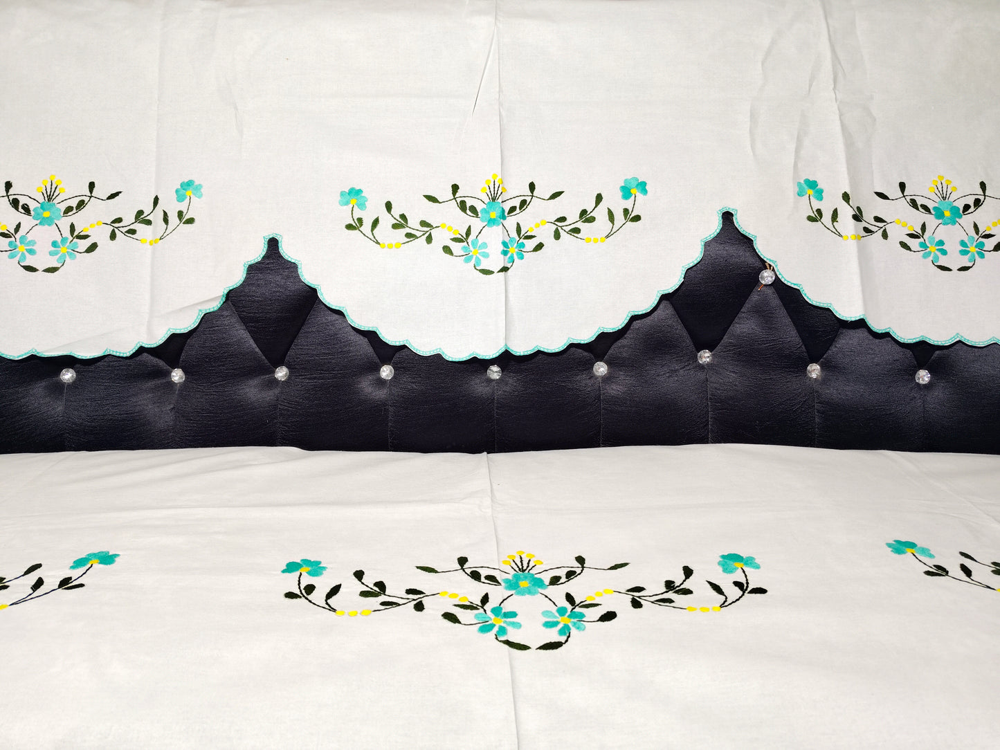 Hand Embroidered Sofa Cover (3+1+1 Seater)