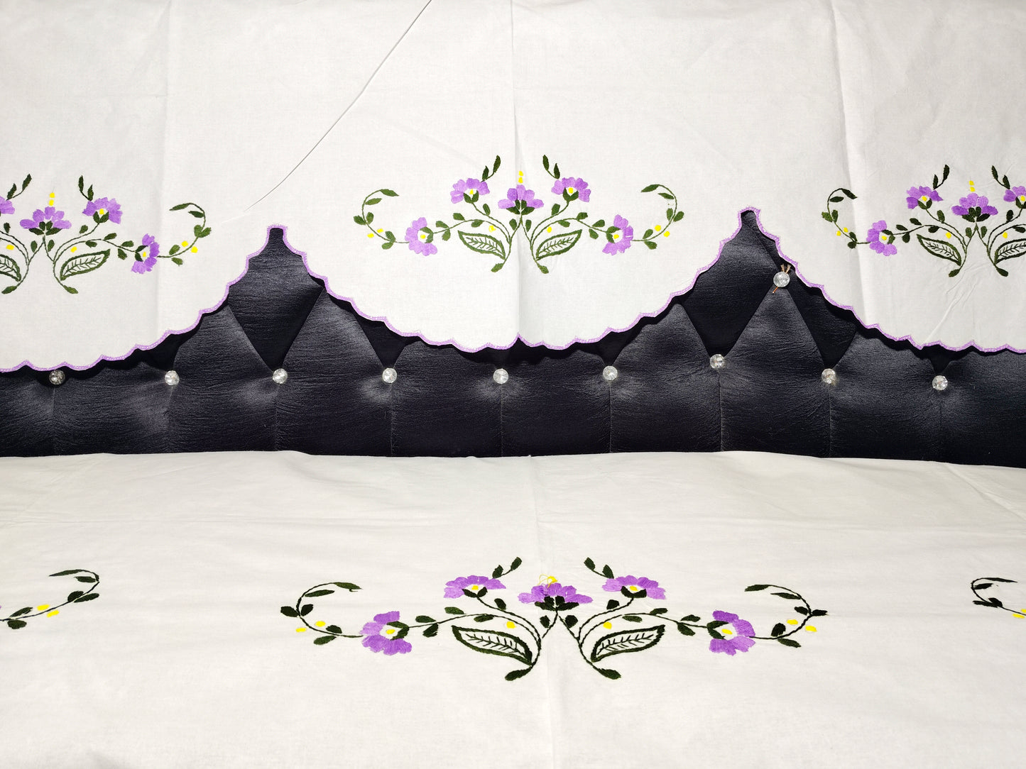 Hand Embroidered Sofa Cover (3+1+1 Seater)