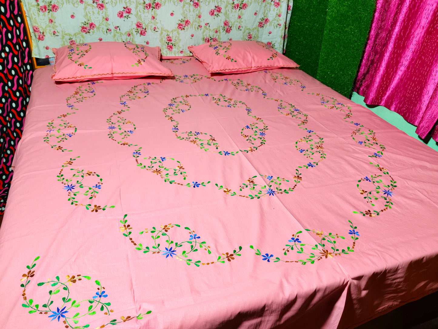 Chikonwala's Hand Embroidered Floral Design Bedsheet