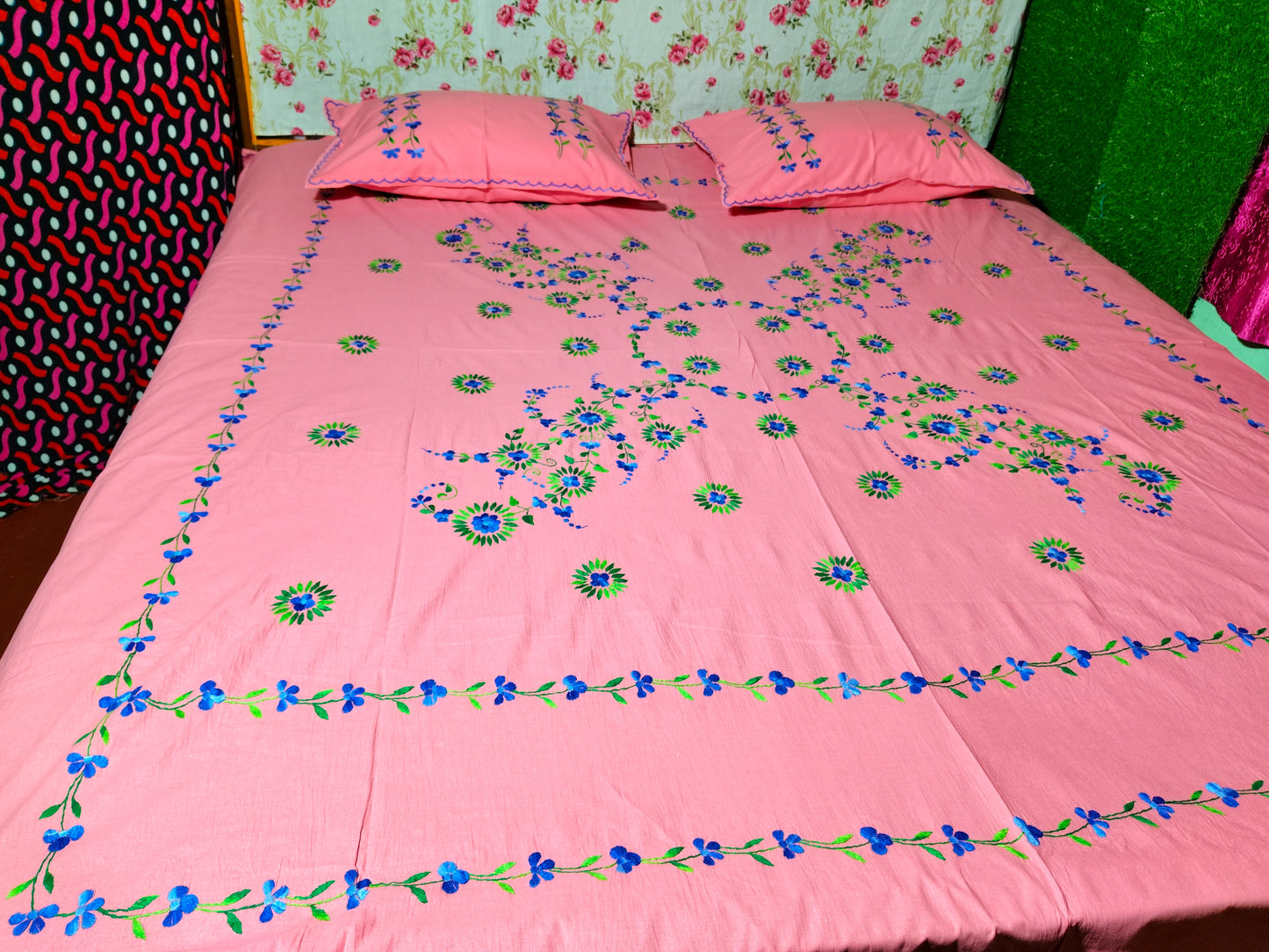 Chikonwala's Hand Embroidered Floral Design Bedsheet