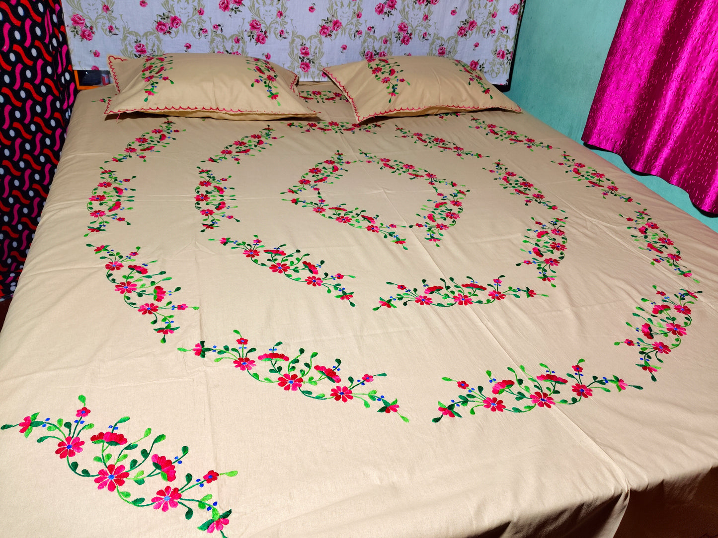 Chikonwala's Hand Embroidered Floral Design Bedsheet