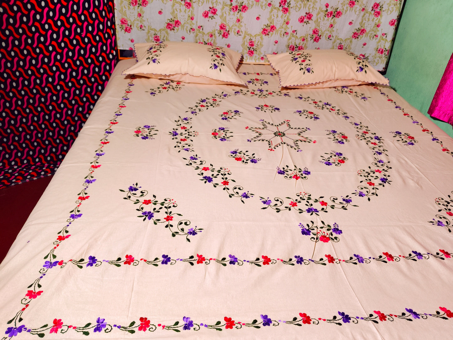 Chikonwala's Hand Embroidered Floral Design Bedsheet