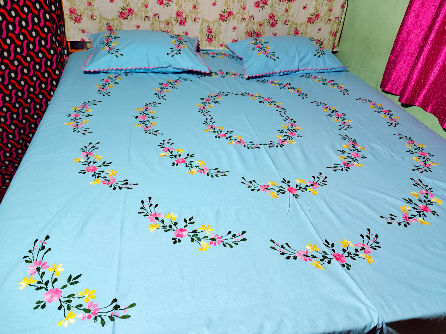 Chikonwala's Hand Embroidered Floral Design Bedsheet