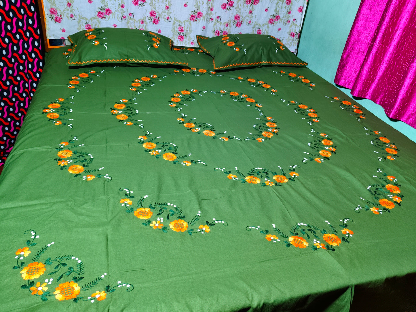 Chikonwala's Hand Embroidered Floral Design Bedsheet