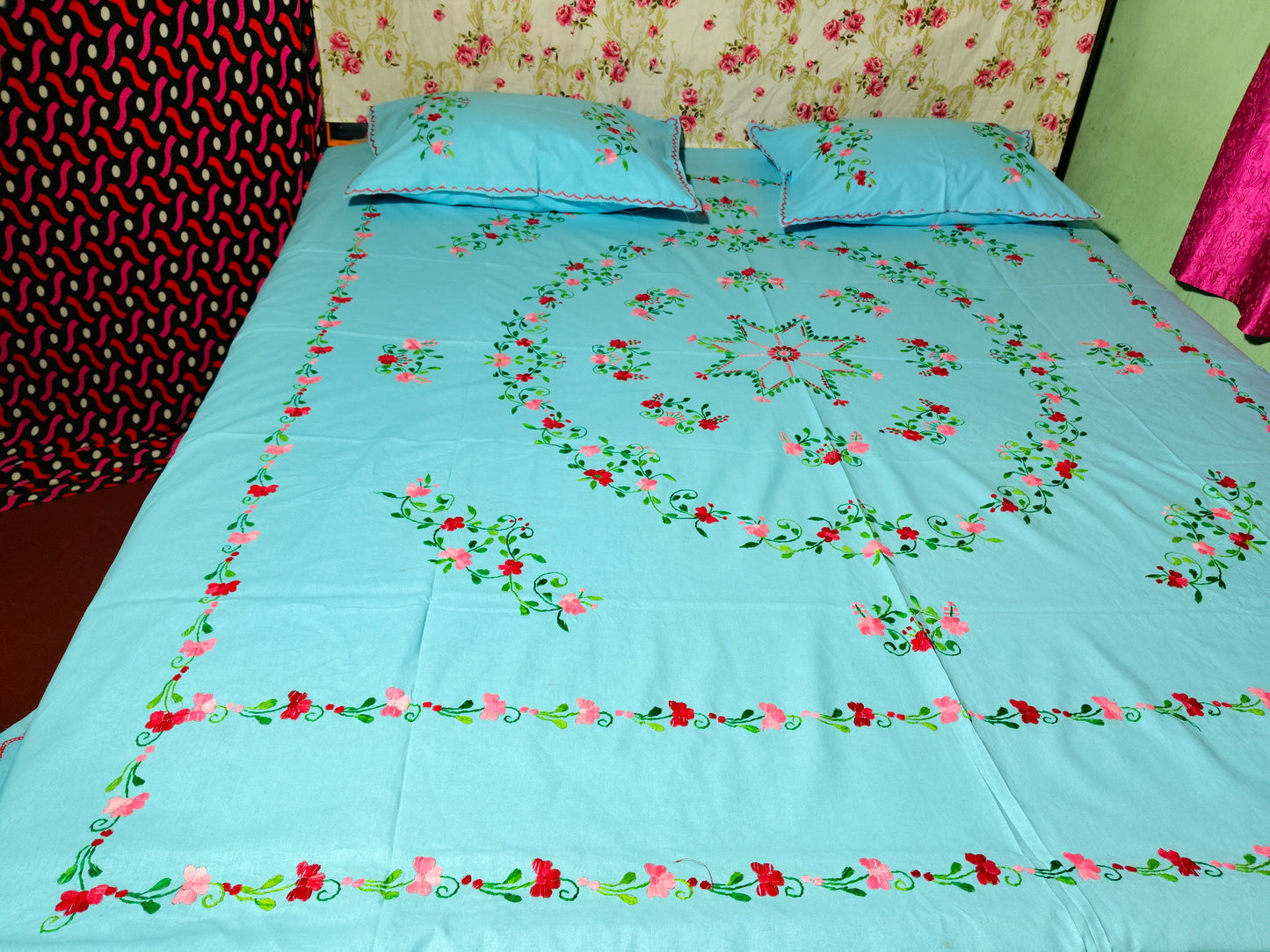 Chikonwala's Hand Embroidered Floral Design Bedsheet
