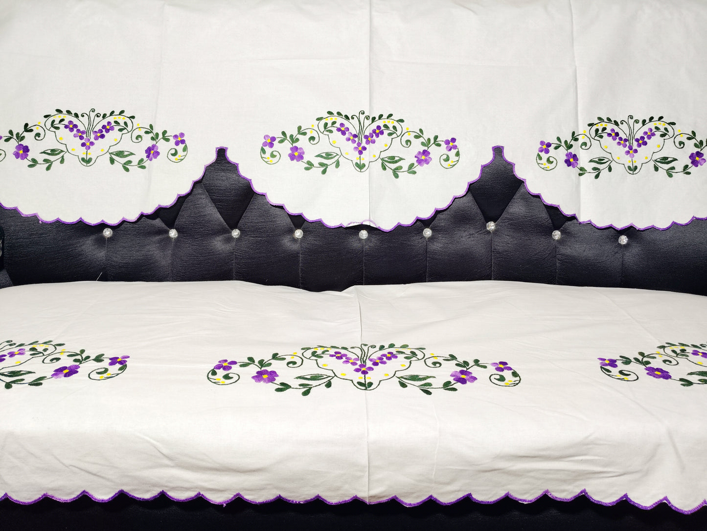 Hand Embroidered Sofa Cover (3+1+1 Seater)