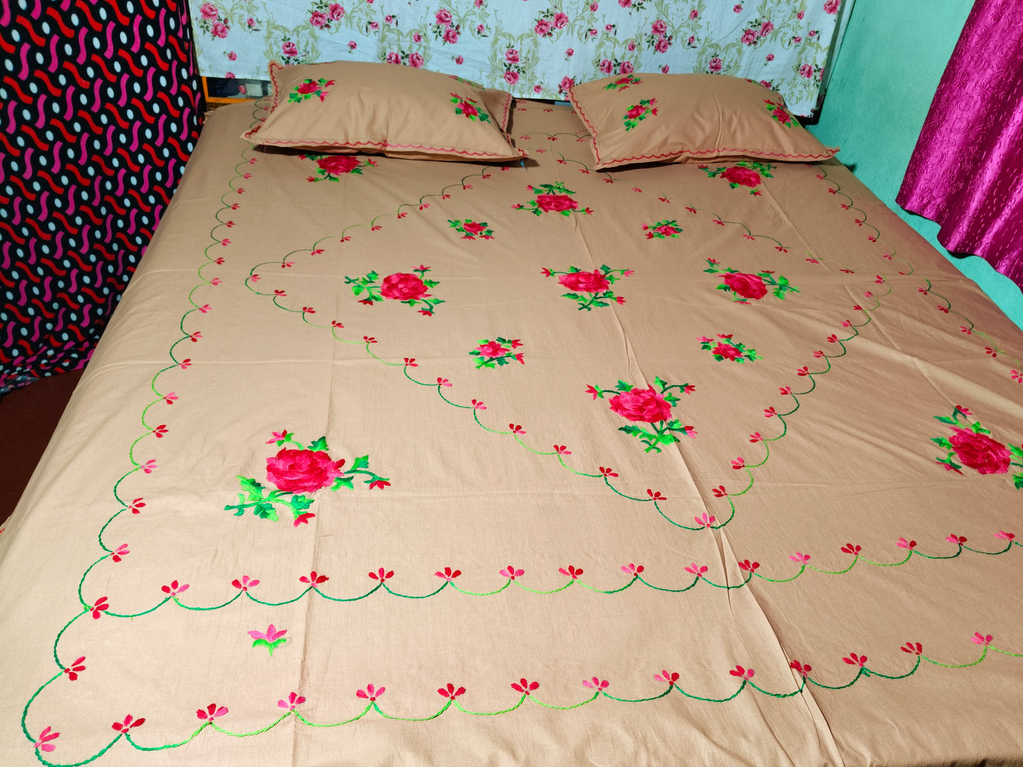 Chikonwala's Hand Embroidered Floral Design Bedsheet
