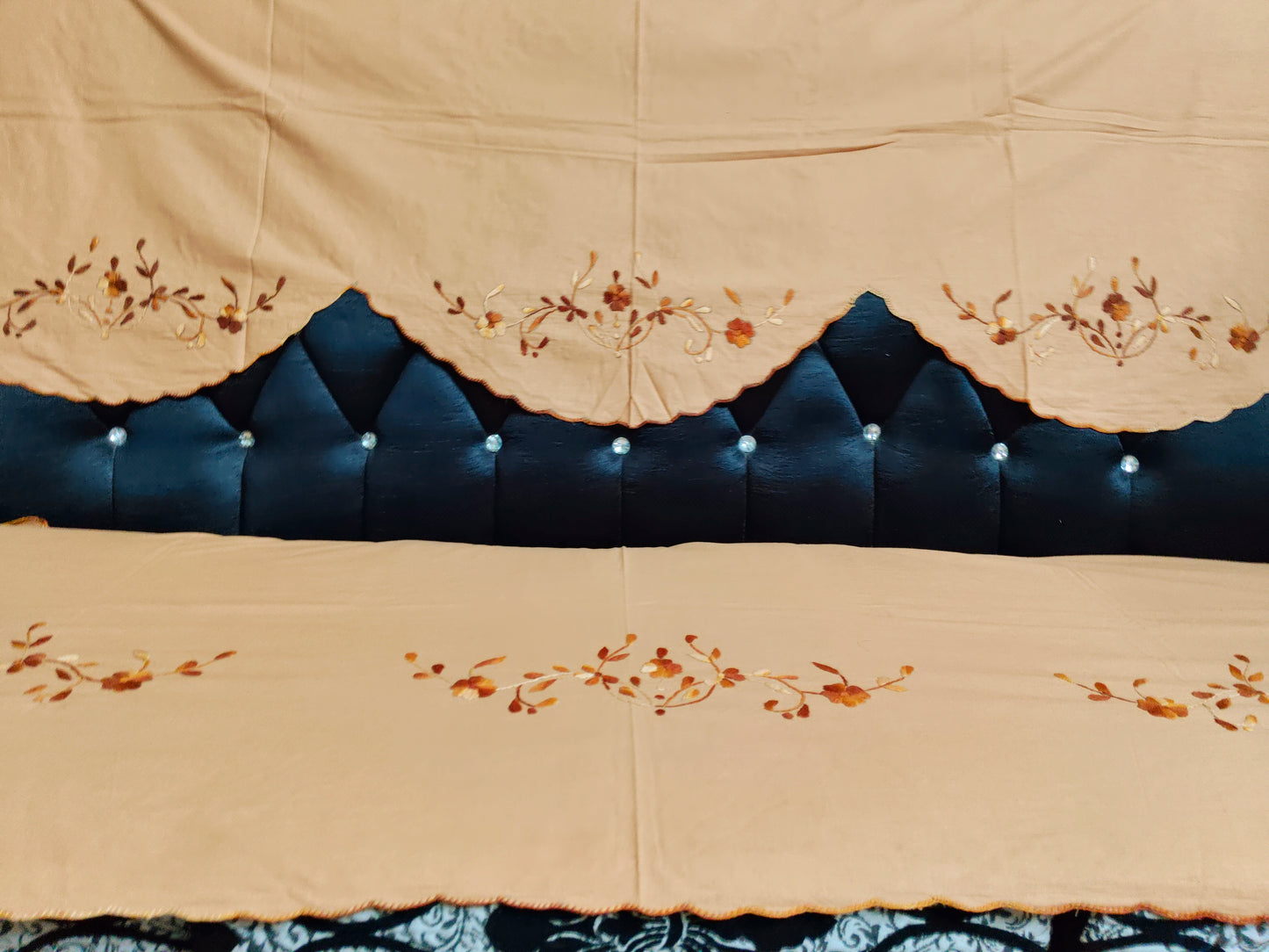 Hand Embroidered Sofa Cover (3+1+1 Seater)