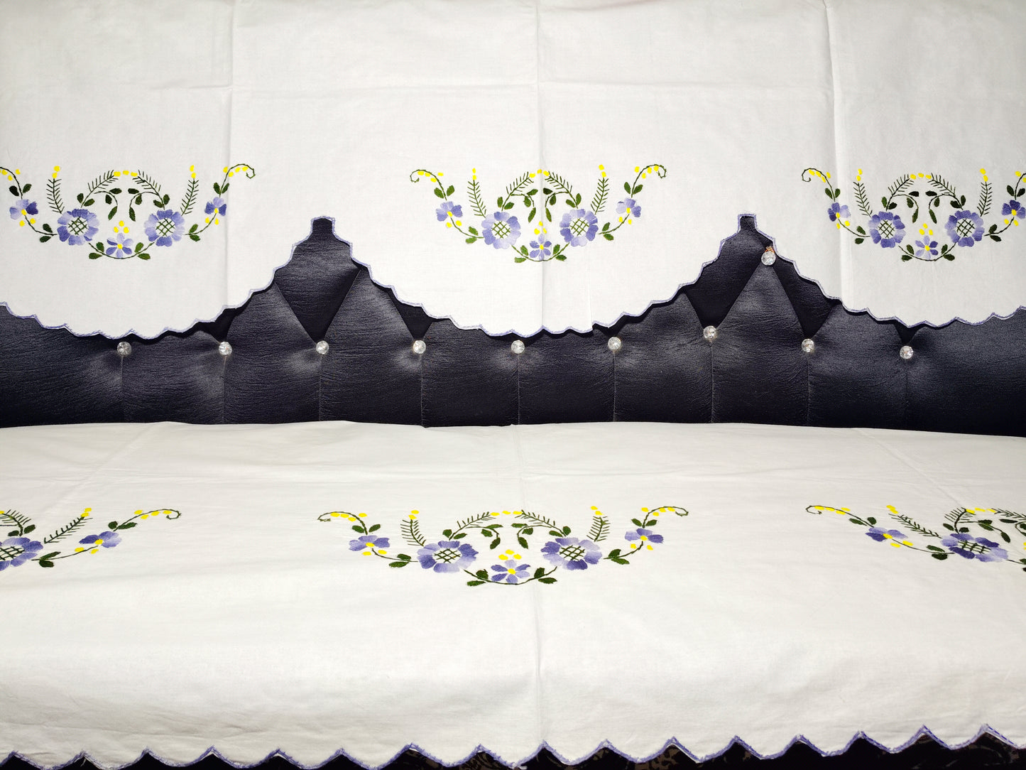 Hand Embroidered Sofa Cover (3+1+1 Seater)