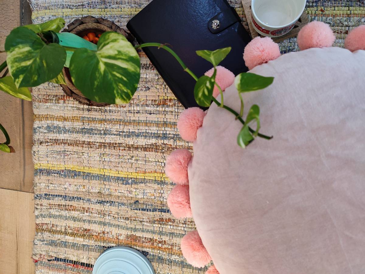 Chikonwala's Velvet Cushion Covers with Pom Pom(Set of 2 || 40x40 cm)