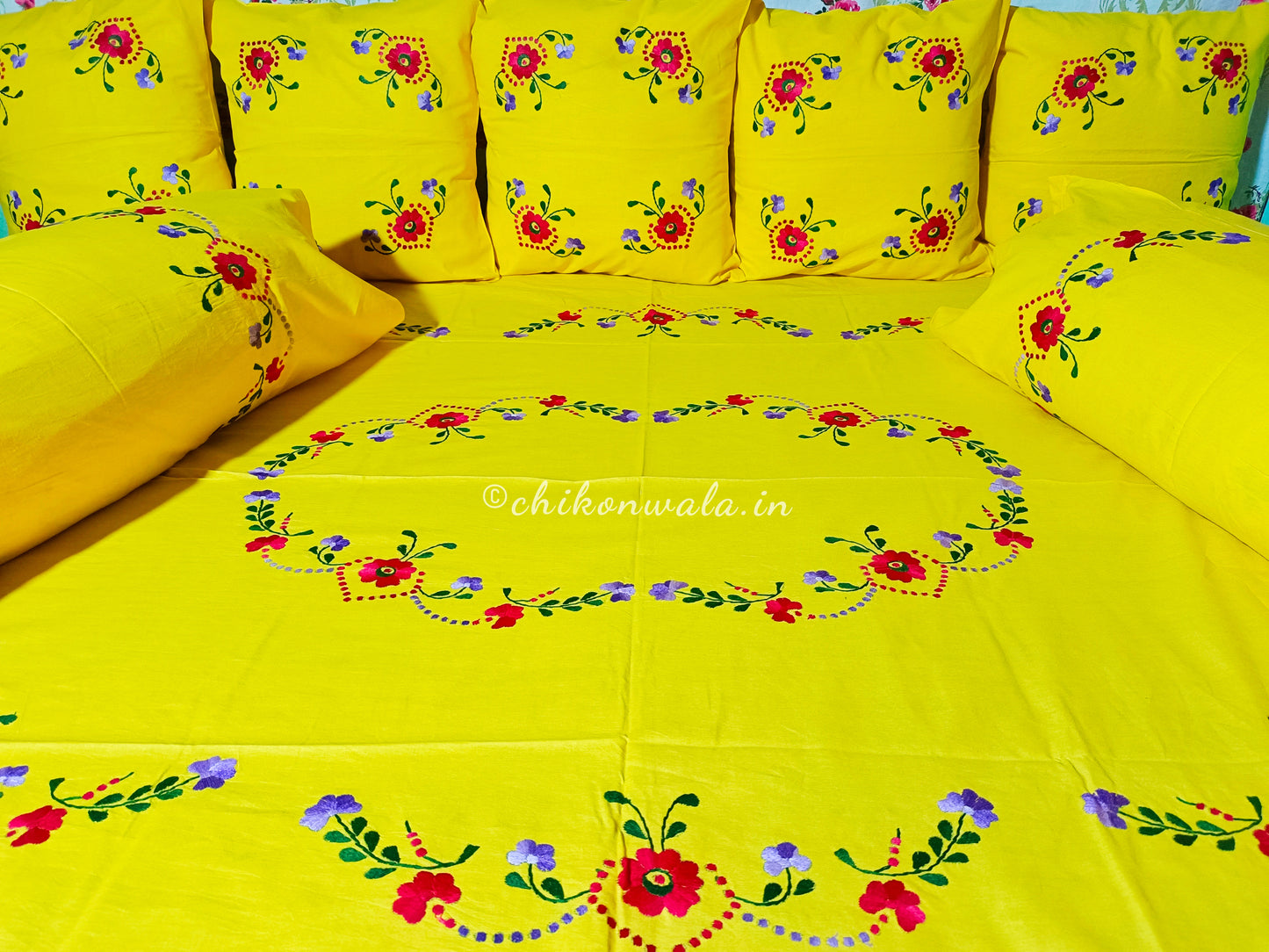 Chikonwala's Hand Made Diwan Set