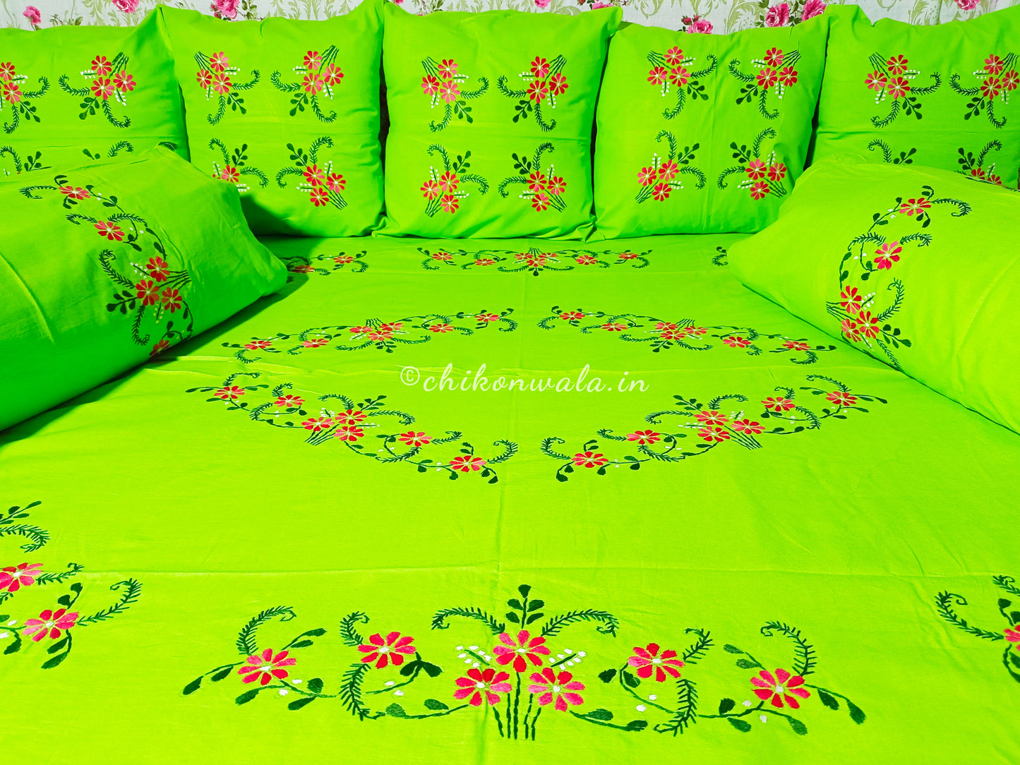 Chikonwala's Hand Made Diwan Set