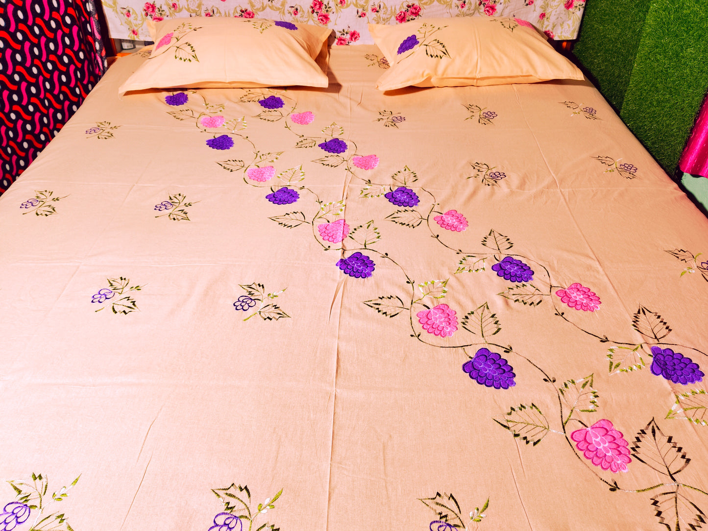 Chikonwala's Applic Work Floral Design Bedsheet