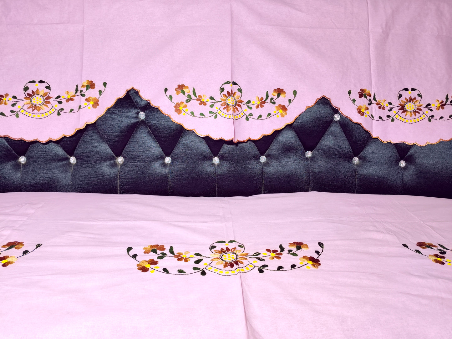 Hand Embroidered Sofa Cover (3+1+1 Seater)