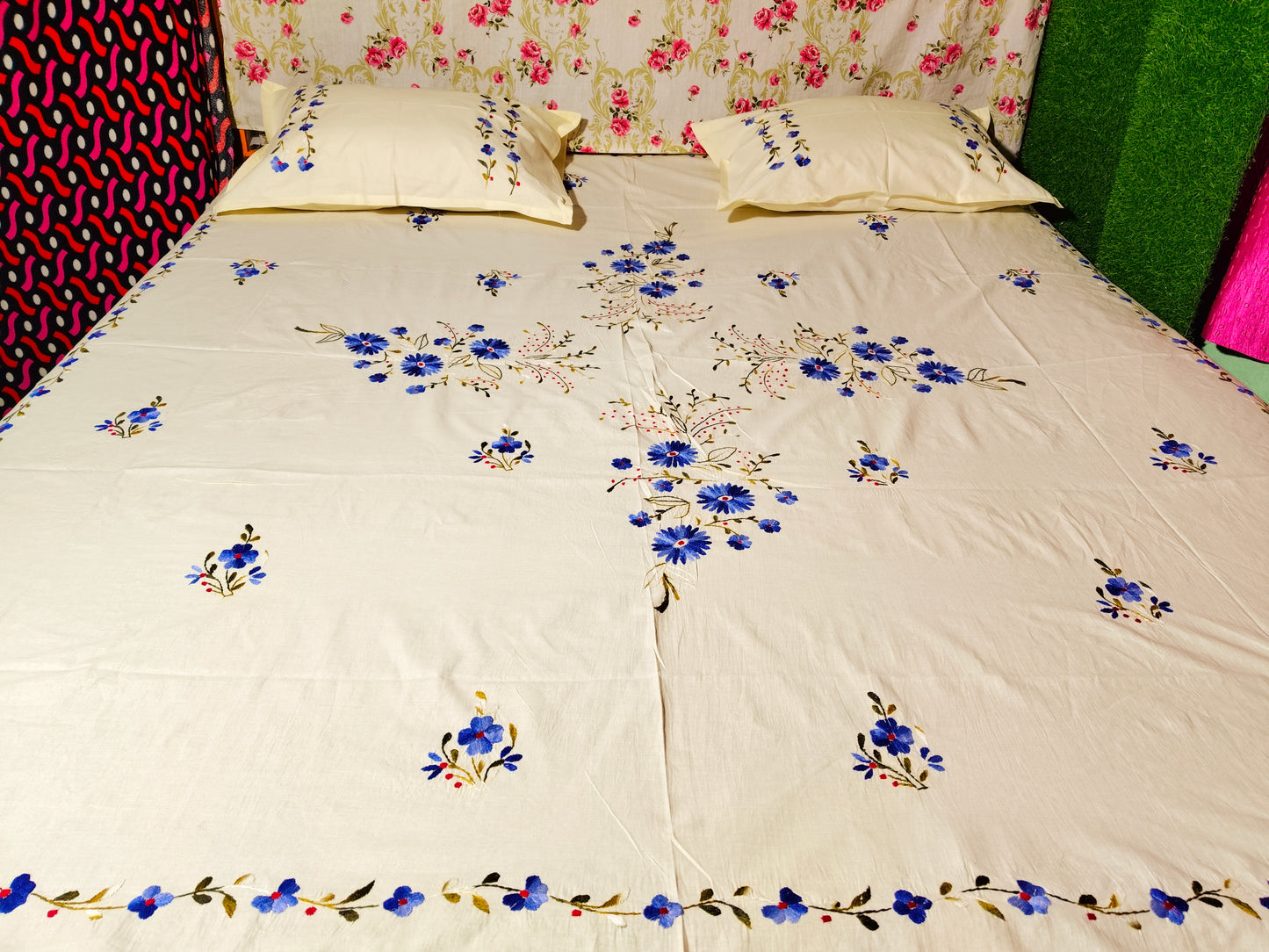 Chikonwala's Hand Embroidered Pure Cotton Bedsheet