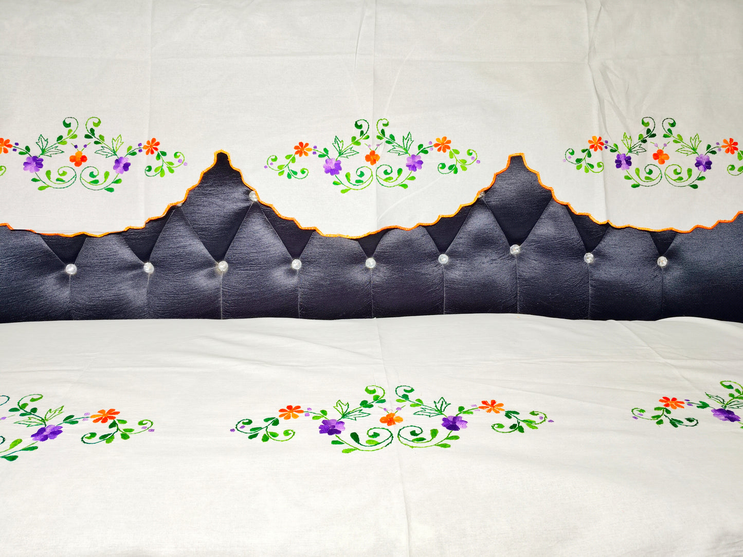 Hand Embroidered Sofa Cover (3+1+1 Seater)