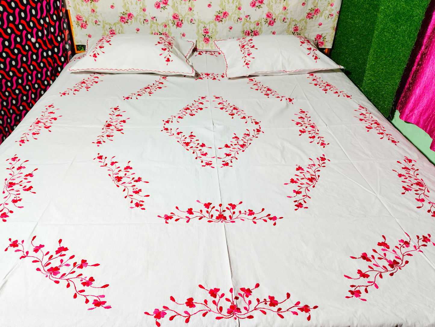 Chikonwala's Hand Embroidered Floral Design Bedsheet