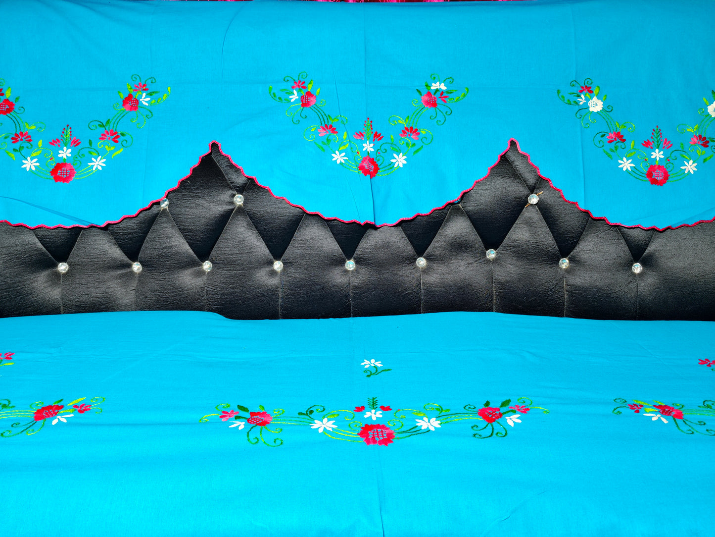Hand Embroidered Sofa Cover (3+1+1 Seater)