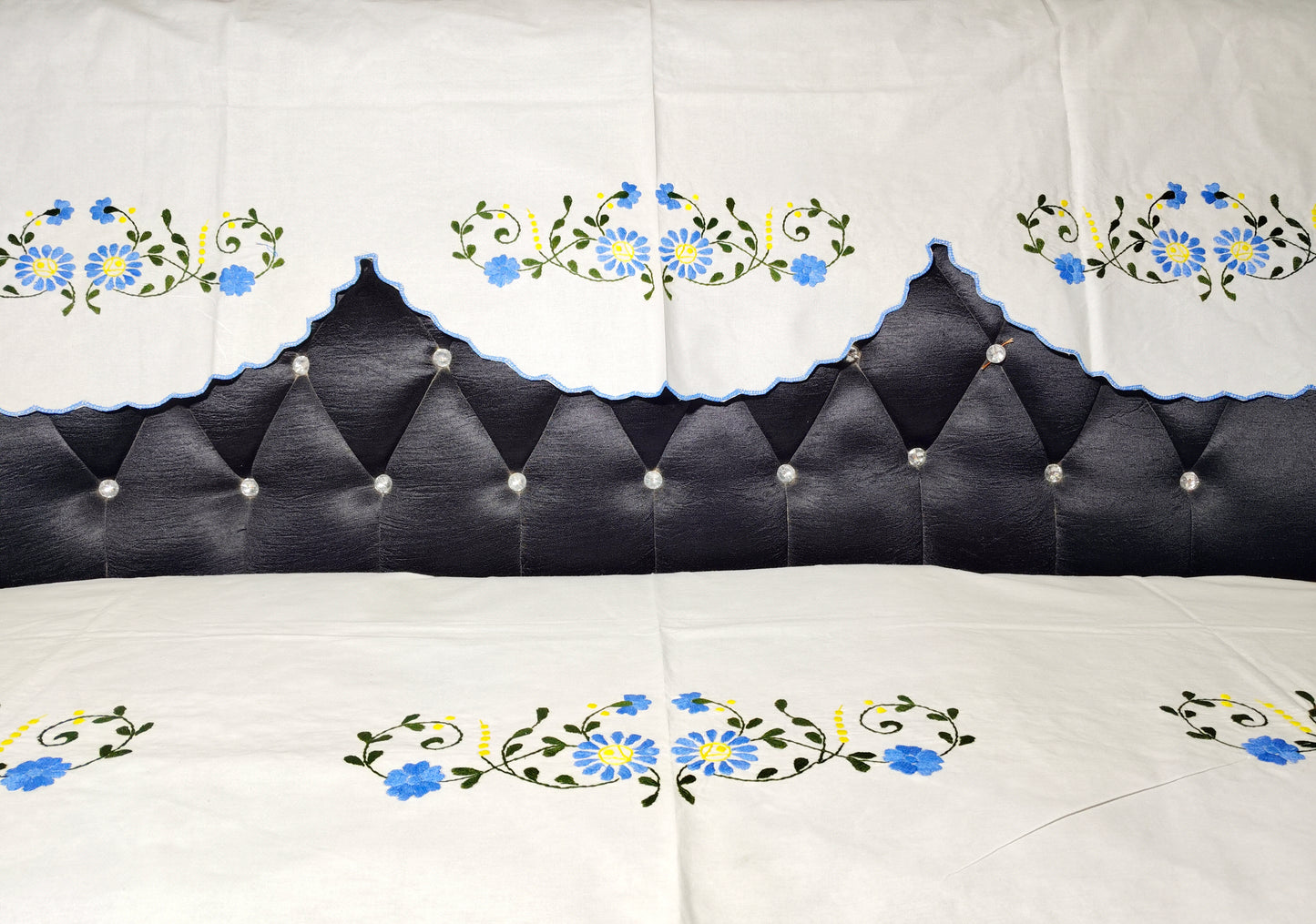 Hand Embroidered Sofa Cover (3+1+1 Seater)