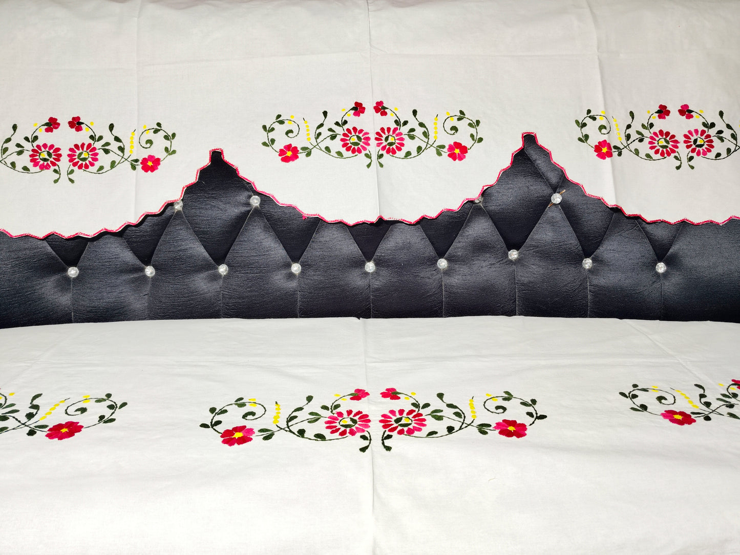 Hand Embroidered Sofa Cover (3+1+1 Seater)