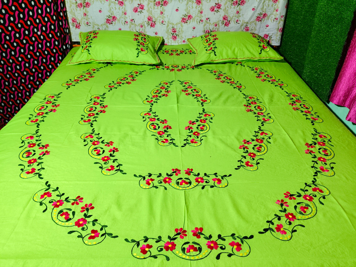 Chikonwala's Hand Embroidered Floral Design Bedsheet